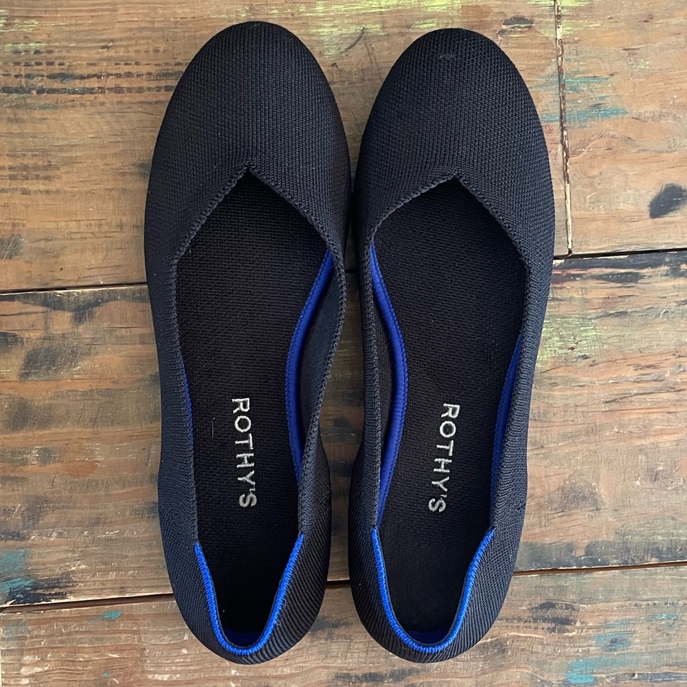 Rothy’s Black Flats Size 9